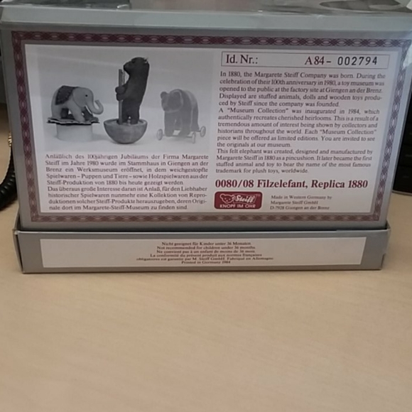 Margarete Steiff  Collectable  Elephant - Picture 2 of 2